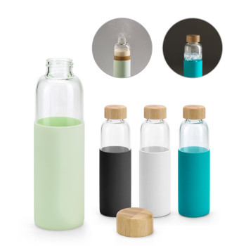 Steklenica iz borosilikatnega stekla s silikonosko zaščito 600ml