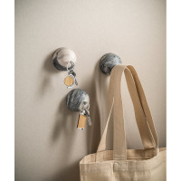 Vrtljiv obesek za ključe iz lesa in kovine Homer Round 95071